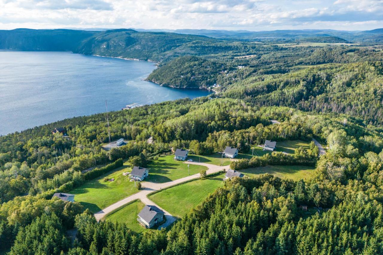Sacre-Coeur Montfjord - Chalets, Vue Spectaculaire Et Spa. Chantafjord #4 מראה חיצוני תמונה